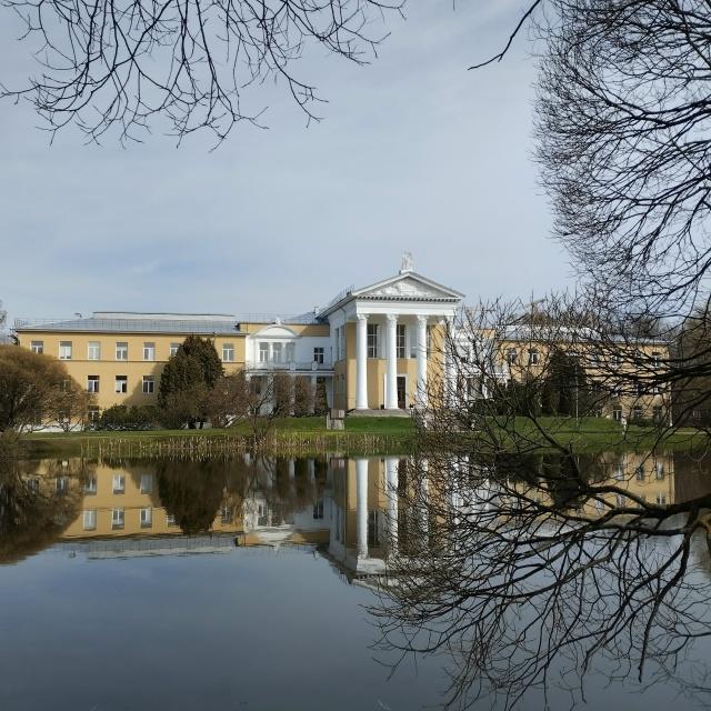 ​С днём рождения, любимый Сад!